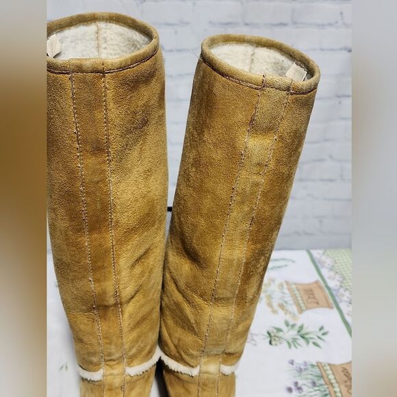 Gucci Shearling Wedge Heel Boots 6.5 B - Picture 15 of 15